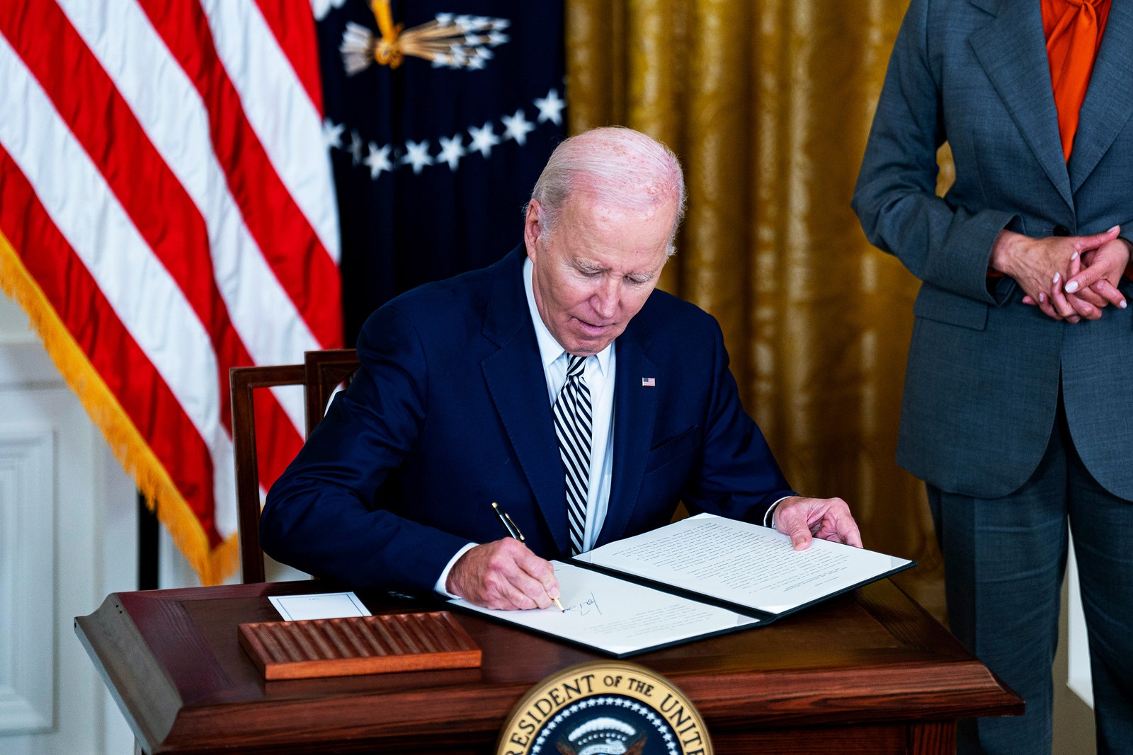 Joe Biden Has a Secret Weapon Against Killer AI. It's Bureaucrats